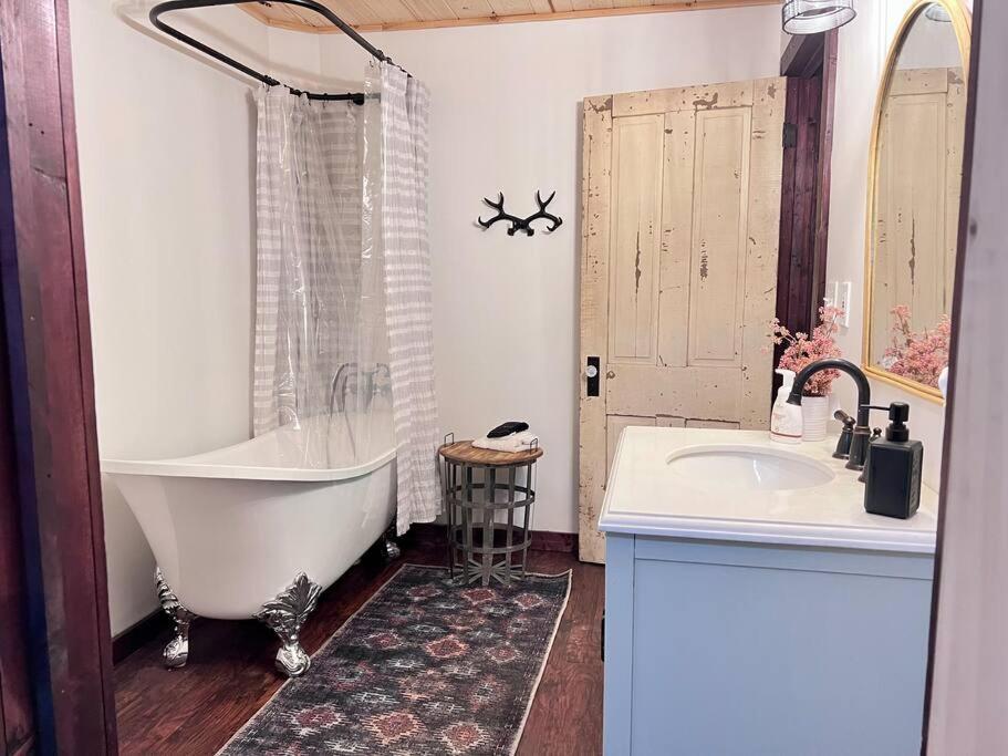 Close To Lake Blue Ridge, Hot Tub, Swing Beds Morganton Buitenkant foto