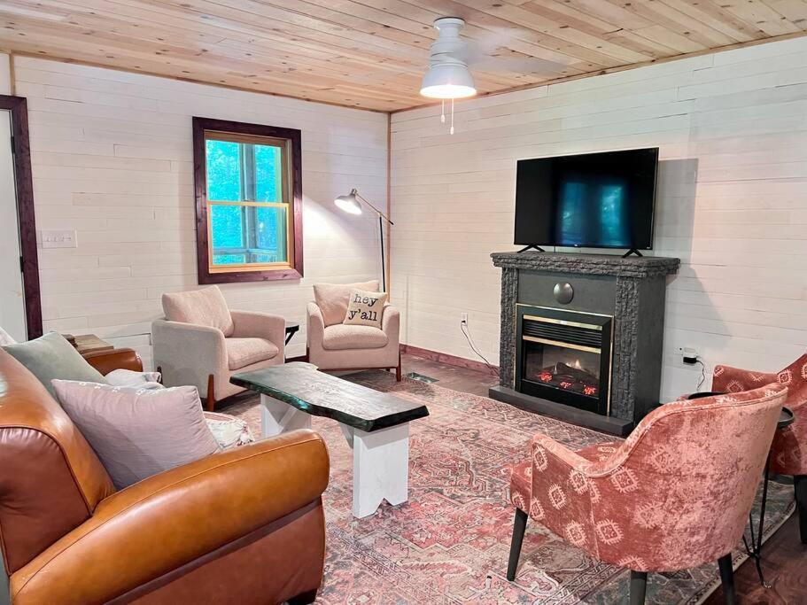 Close To Lake Blue Ridge, Hot Tub, Swing Beds Morganton Buitenkant foto